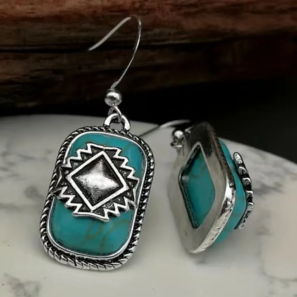 N/A ✨🆕✨gorgeous silver